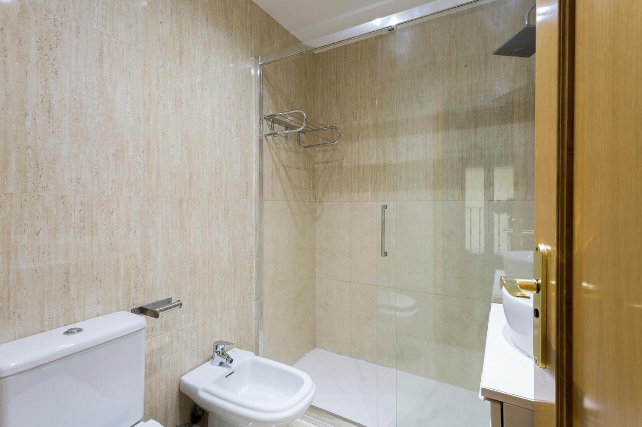 Amazing Apartment In Huertas Madrid Eksteriør bilde