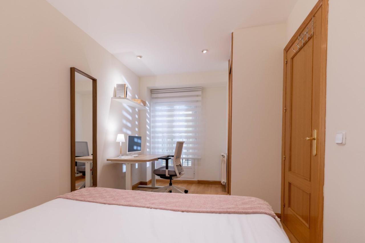 Amazing Apartment In Huertas Madrid Eksteriør bilde